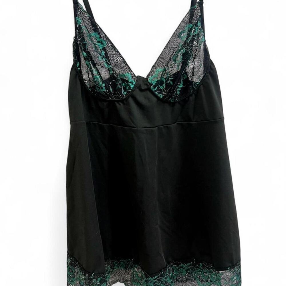 Vintage black emerald lace